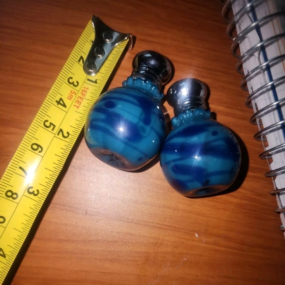 Studio Art Glass Opalescent Mini Bulb Salt & Pepper Shakers Blue Ribbon Stripes - Picture 5 of 5